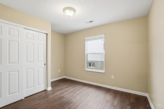 51 Huntington Avenue, Batavia Twp, OH 45102