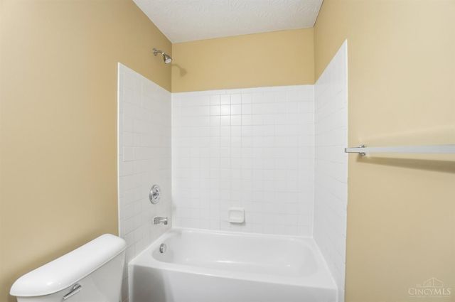 51 Huntington Avenue, Batavia Twp, OH 45102