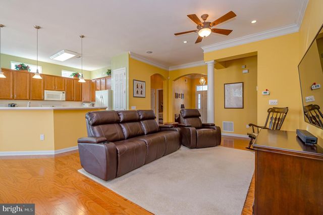 21 SAWGRASS ST, Jackson, NJ 08527