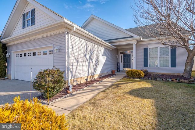 21 SAWGRASS ST, Jackson, NJ 08527