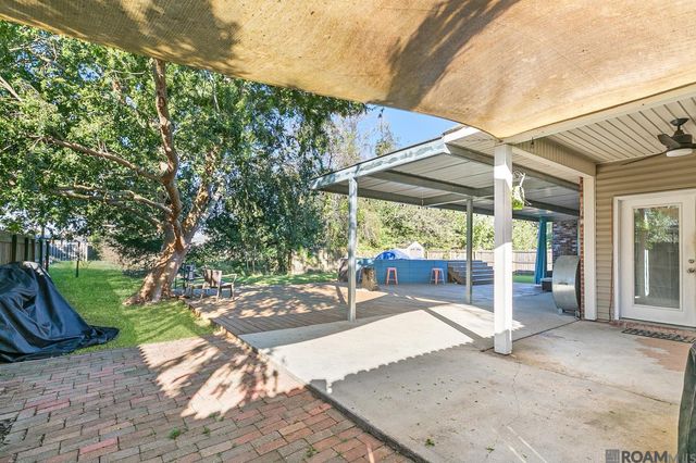 16369 W Great Oak Ct, Prairieville, LA 70769