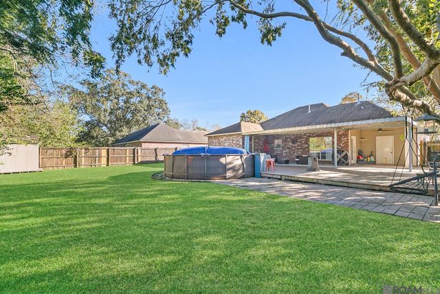 16369 W Great Oak Ct, Prairieville, LA 70769