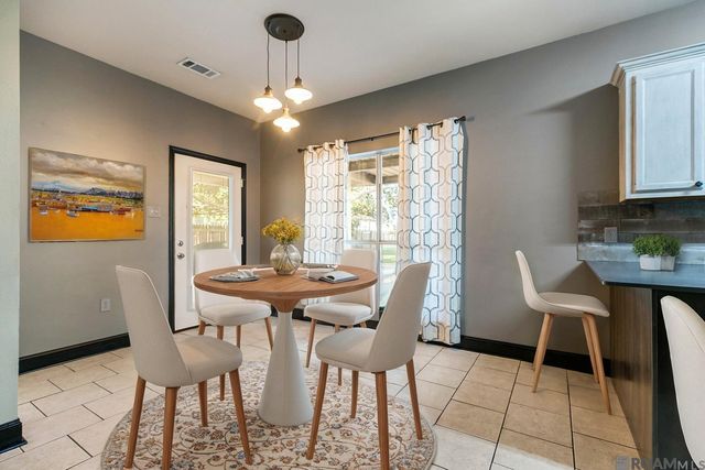 16369 W Great Oak Ct, Prairieville, LA 70769