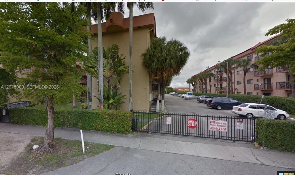 5490 W 21st Ct 313, Hialeah, FL 33016