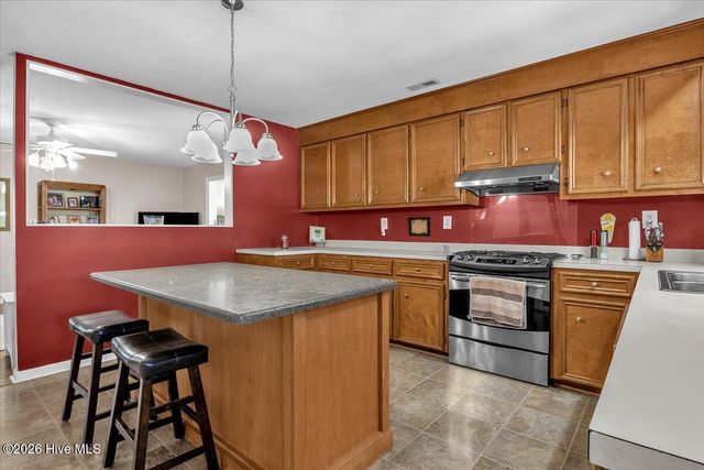 1701 Stanbury Road SW, Supply, NC 28462