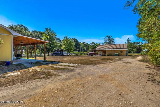 1701 Stanbury Road SW, Supply, NC 28462
