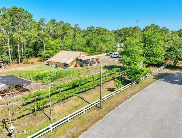 1701 Stanbury Road SW, Supply, NC 28462