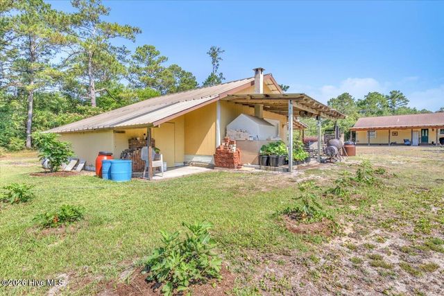 1701 Stanbury Road SW, Supply, NC 28462