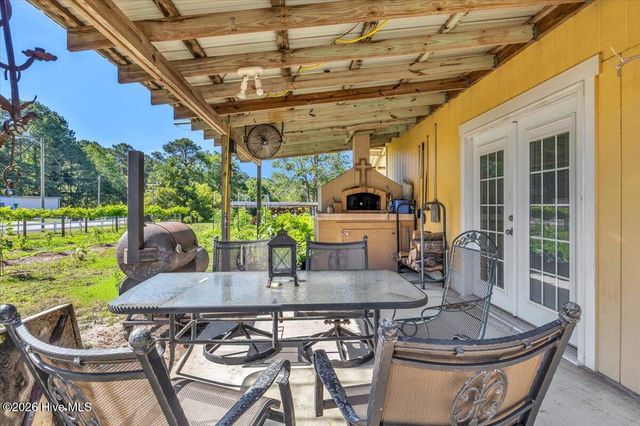 1701 Stanbury Road SW, Supply, NC 28462