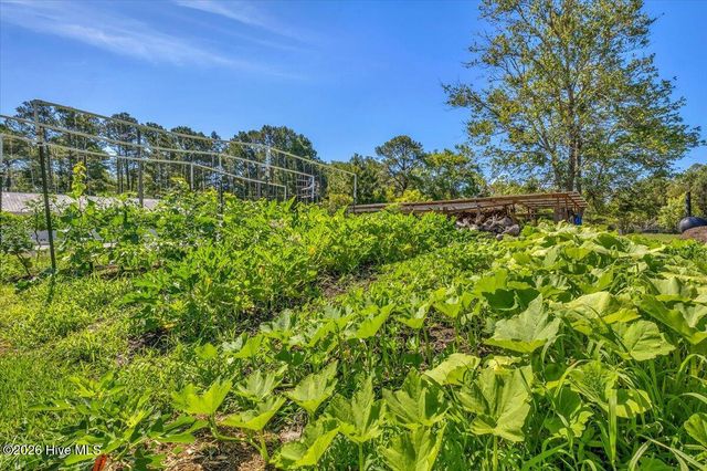 1701 Stanbury Road SW, Supply, NC 28462
