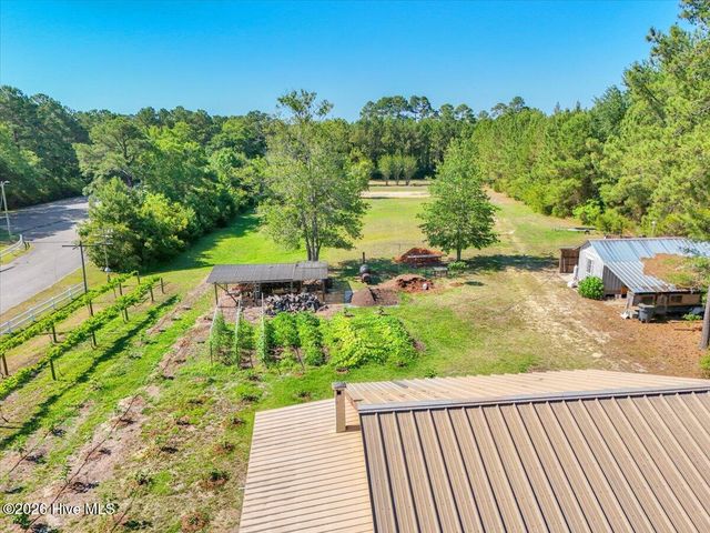 1701 Stanbury Road SW, Supply, NC 28462