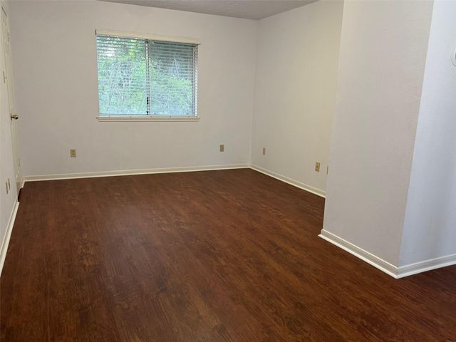 2226 Mill Creek Drive, Sugar Land, TX 77478