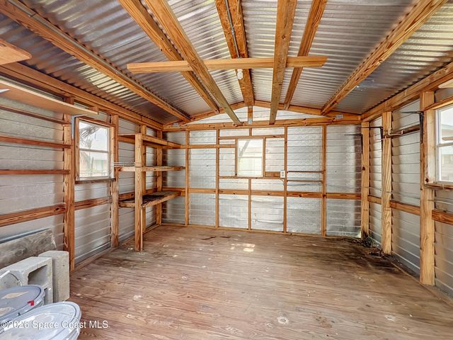 1945 Live Oak Street NE, Palm Bay, FL 32905
