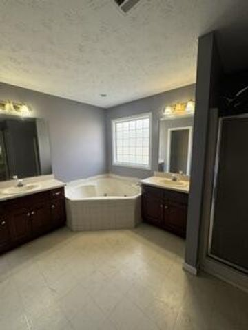 46 Lee Road 0235, Phenix City, AL 36870