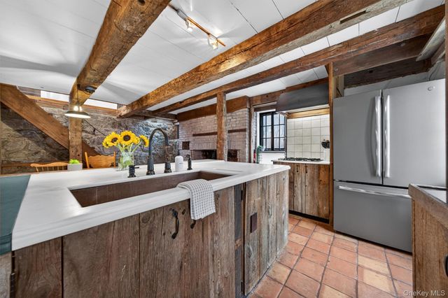 114 Newport Bridge Road, Warwick, NY 10990