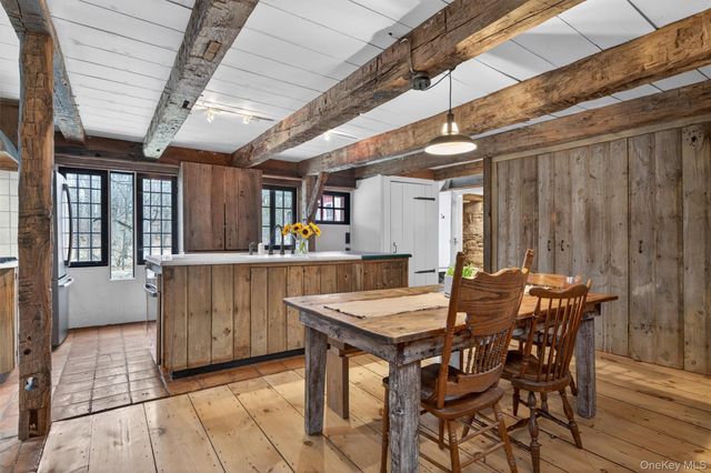 114 Newport Bridge Road, Warwick, NY 10990