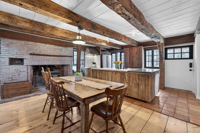 114 Newport Bridge Road, Warwick, NY 10990