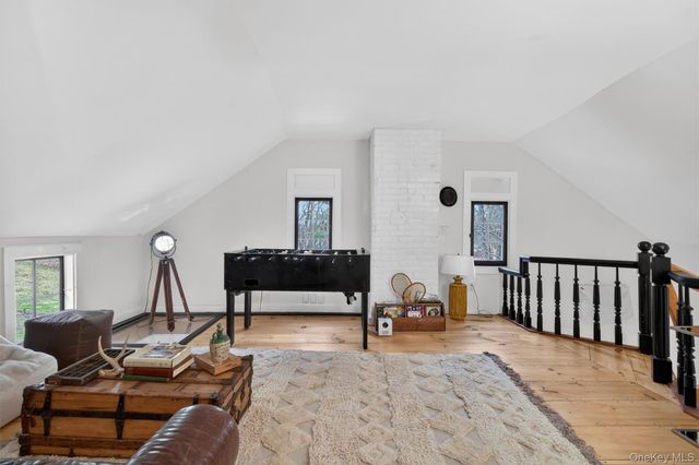 114 Newport Bridge Road, Warwick, NY 10990