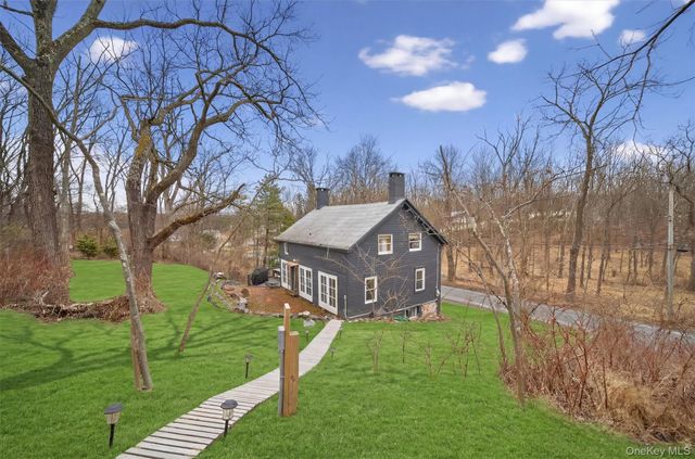 114 Newport Bridge Road, Warwick, NY 10990