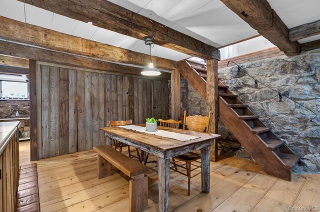 114 Newport Bridge Road, Warwick, NY 10990