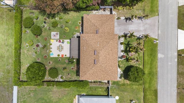 233 SW Christmas Terrace, Port St. Lucie, Port St Lucie, FL 34984