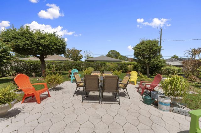 233 SW Christmas Terrace, Port St. Lucie, Port St Lucie, FL 34984