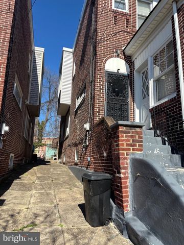 1266 MAGNOLIA AVE, Camden, NJ 08103