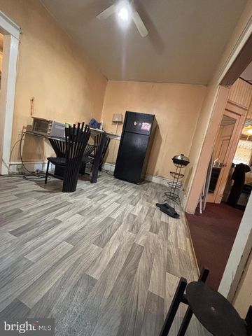 1266 MAGNOLIA AVE, Camden, NJ 08103