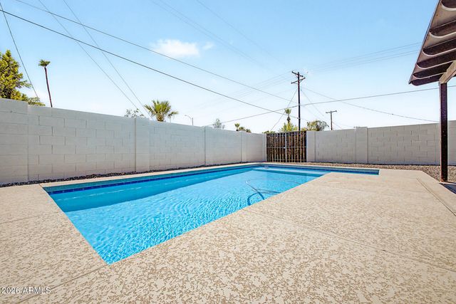 8601 E ROANOKE Avenue, Scottsdale, AZ 85257