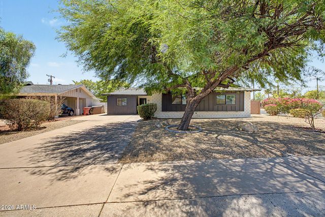 8601 E ROANOKE Avenue, Scottsdale, AZ 85257