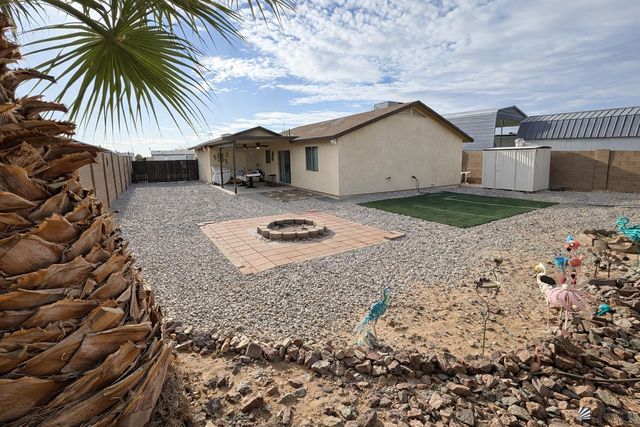 10123 S Typhoon Ave, Yuma, AZ 85365