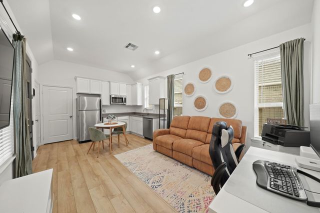 9405 Vista Falls Trace, Porter, TX 77365