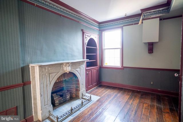 869 N HOWARD ST, Baltimore, MD 21201