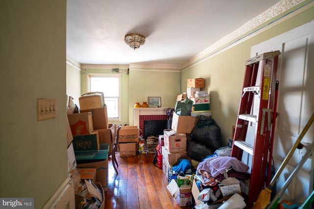 869 N HOWARD ST, Baltimore, MD 21201