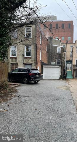 869 N HOWARD ST, Baltimore, MD 21201