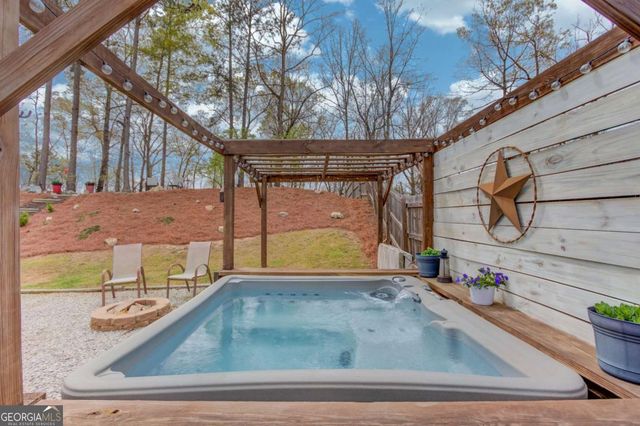 360 Mulberry Road NW, Winder, GA 30680