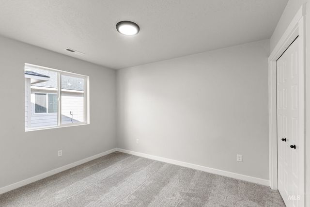 2536 W Tar Sands Dr, Kuna, ID 83634