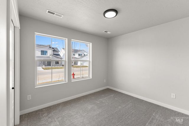 2536 W Tar Sands Dr, Kuna, ID 83634