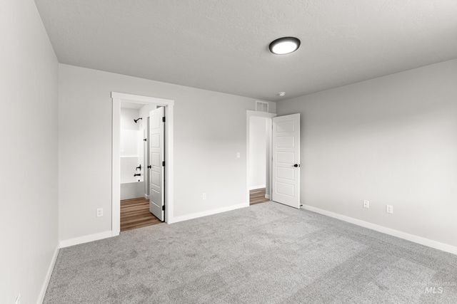 2536 W Tar Sands Dr, Kuna, ID 83634