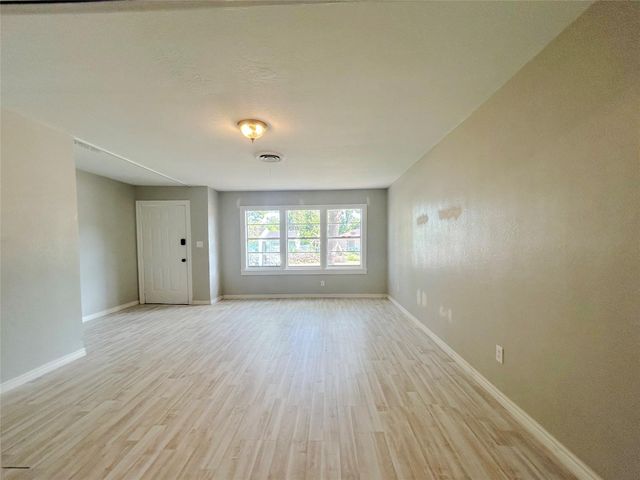 602 Bluebonnet Drive, La Marque, TX 77568