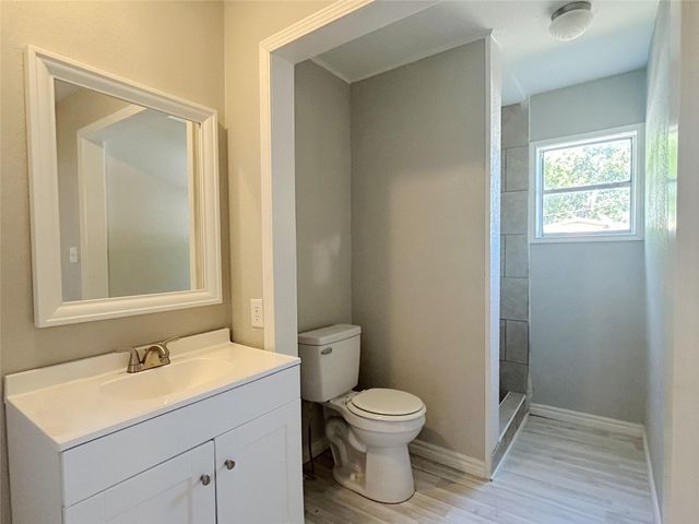 602 Bluebonnet Drive, La Marque, TX 77568