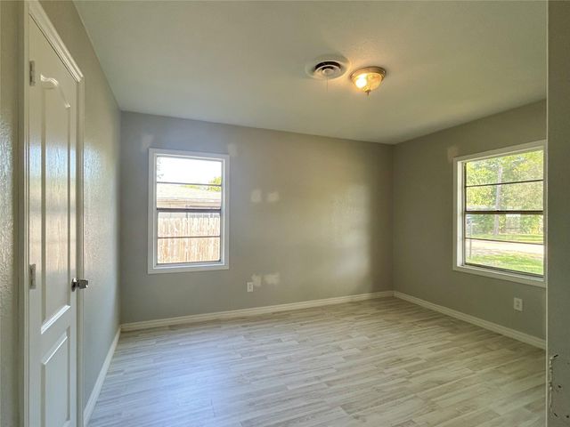 602 Bluebonnet Drive, La Marque, TX 77568