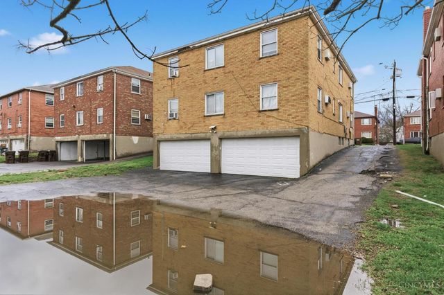 3911 E Gatewood Lane, Silverton, OH 45236