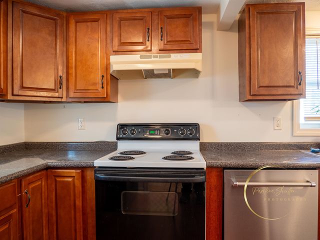 5 Glenwood Lane, Northwood, NH 03261