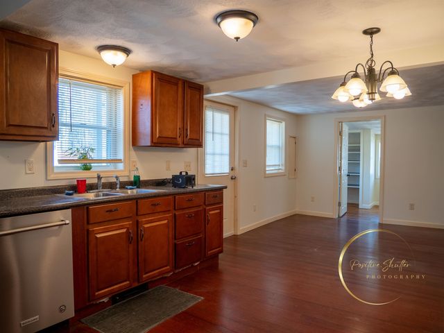 5 Glenwood Lane, Northwood, NH 03261