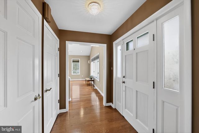 117 CREAMERY RD, Elverson, PA 19520