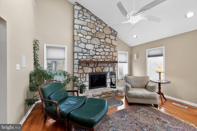 117 CREAMERY RD, Elverson, PA 19520