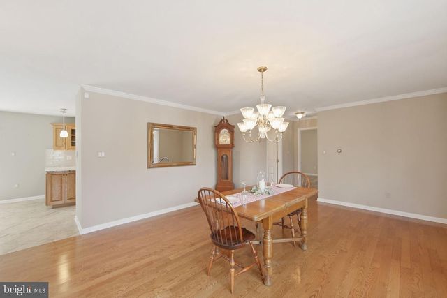 117 CREAMERY RD, Elverson, PA 19520