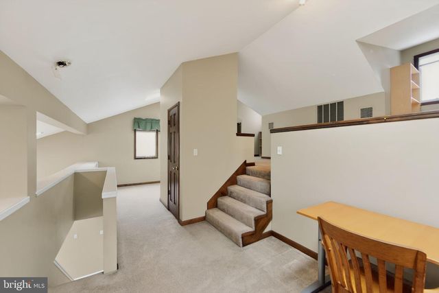 117 CREAMERY RD, Elverson, PA 19520