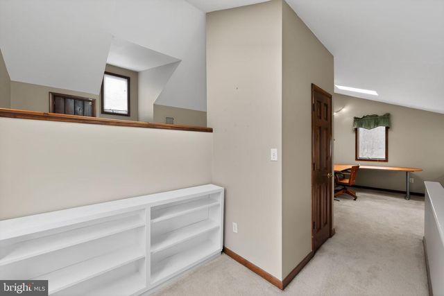 117 CREAMERY RD, Elverson, PA 19520